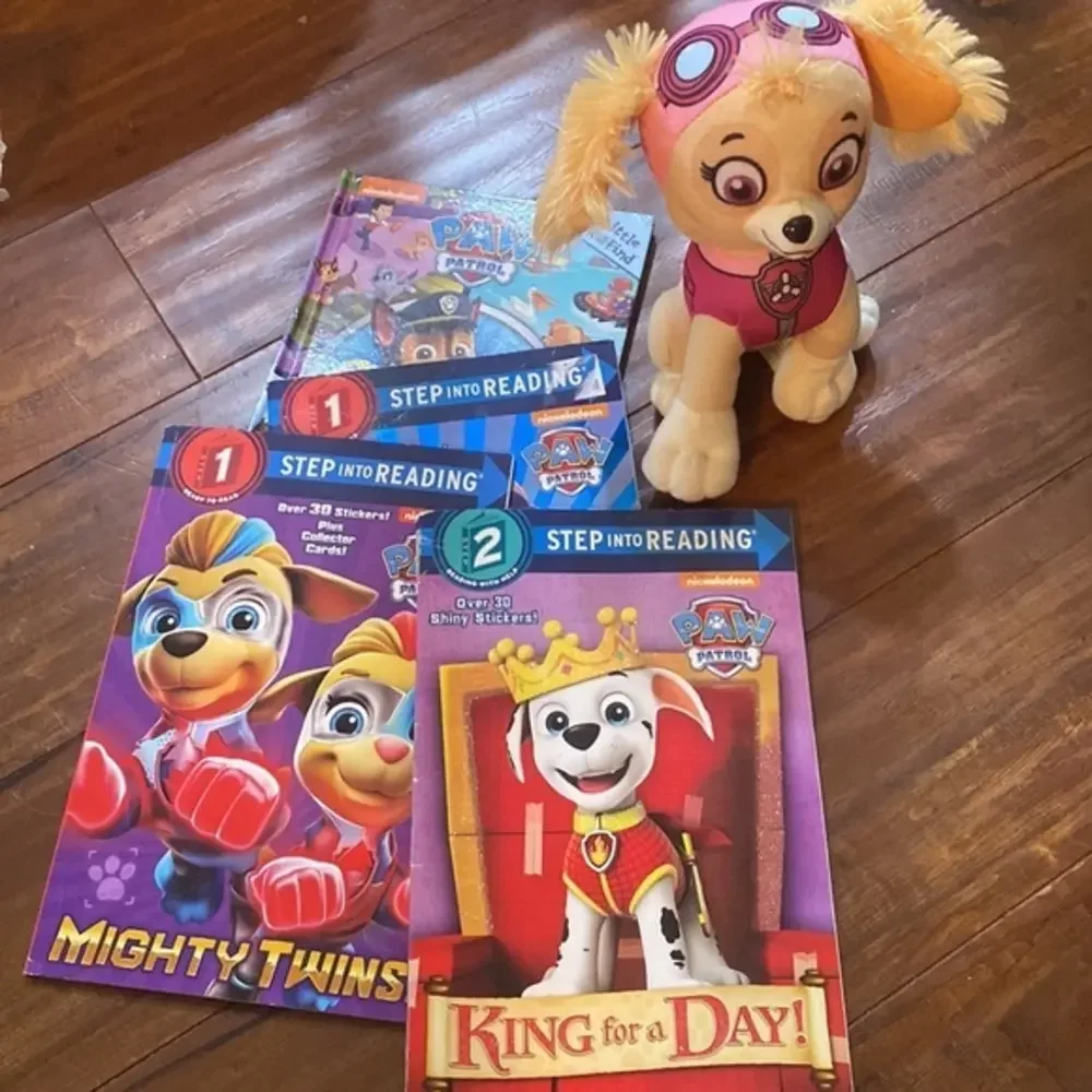 Paw Patrol Book Bundle Look & Find Step Into Reading + Plush Lot